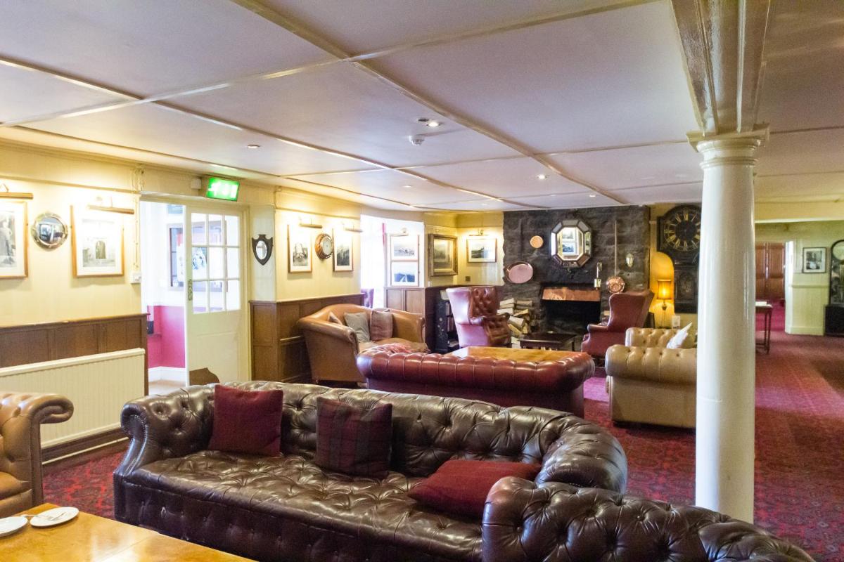 Two Bridges Hotel - Housity