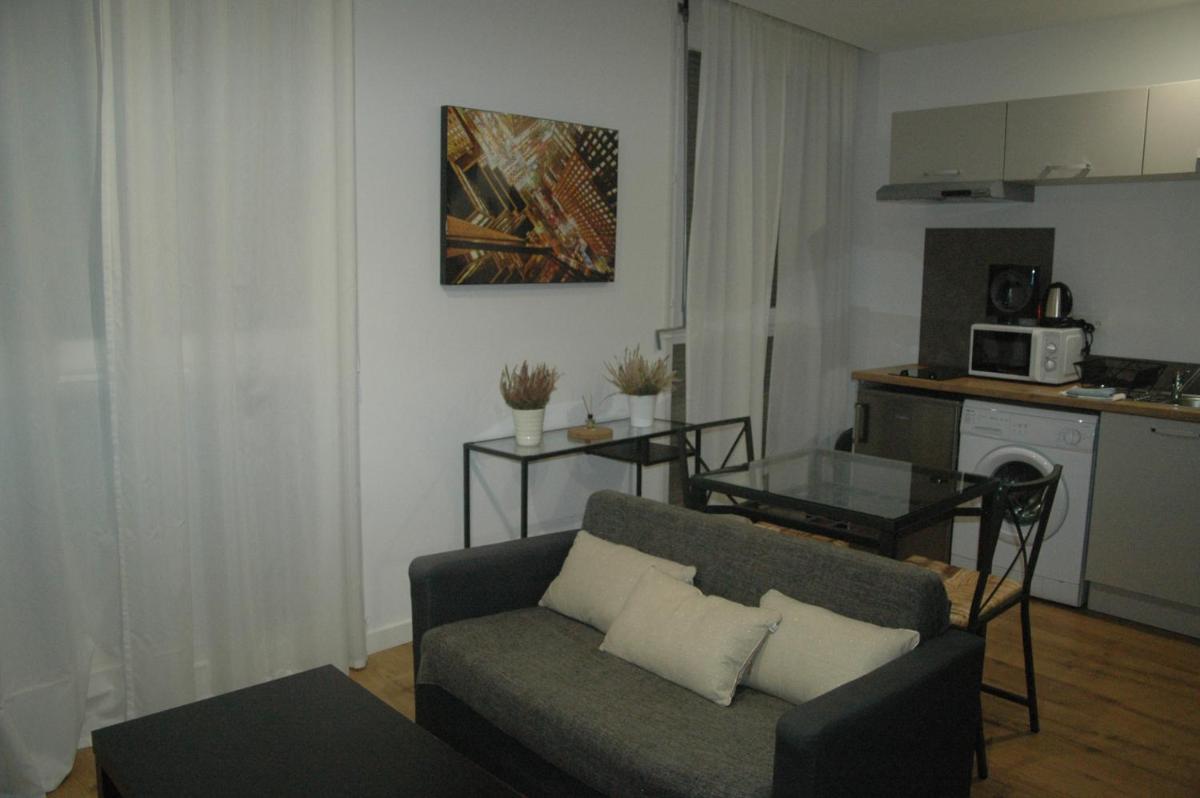 Suitetrails - Palais de Justice Apartment