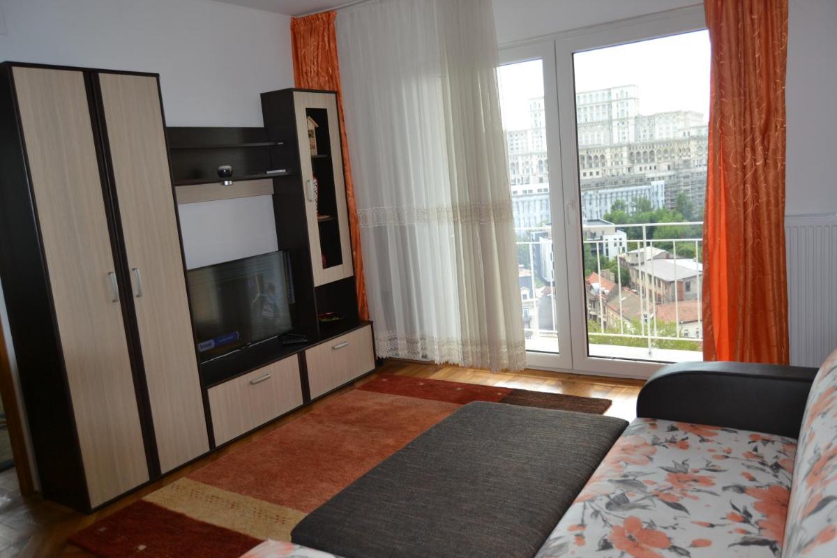 Panorama the Parliament Palace - Housity