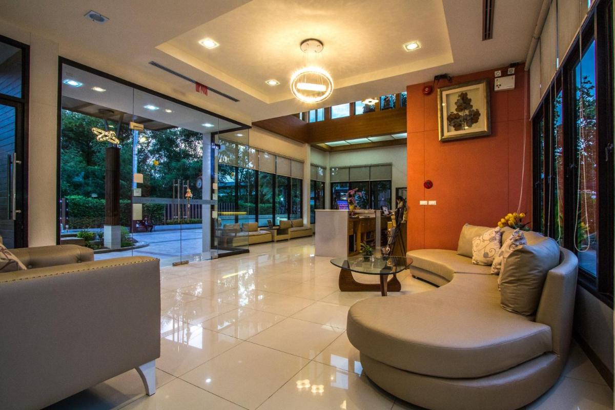 Mamaison Hotel - Housity
