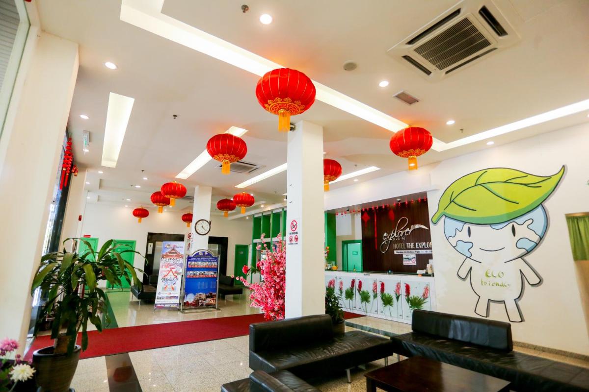The Explorer Hotel - Housity