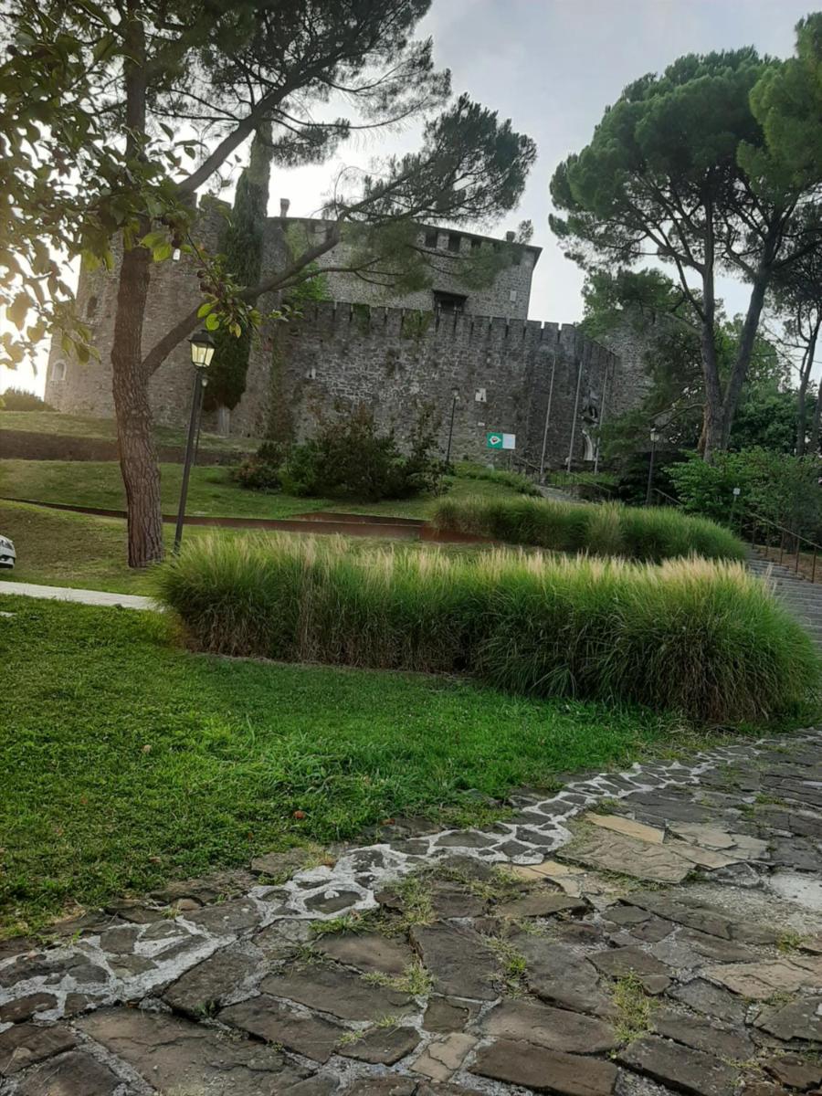 Suitetrails - Appartamentro centro vista castello