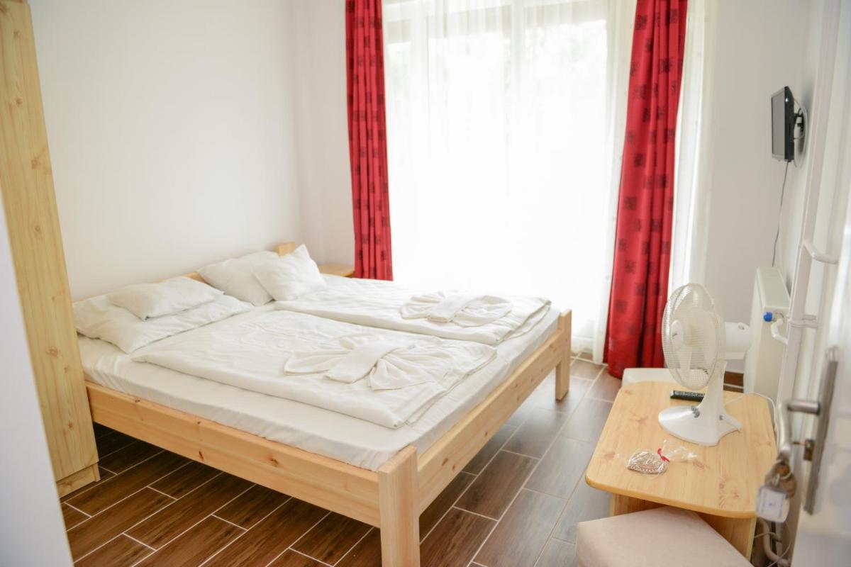 Thermal Panzió Igal - Housity