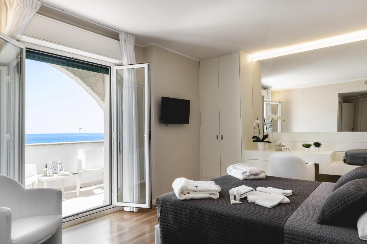 Hotel Sporting - Housity