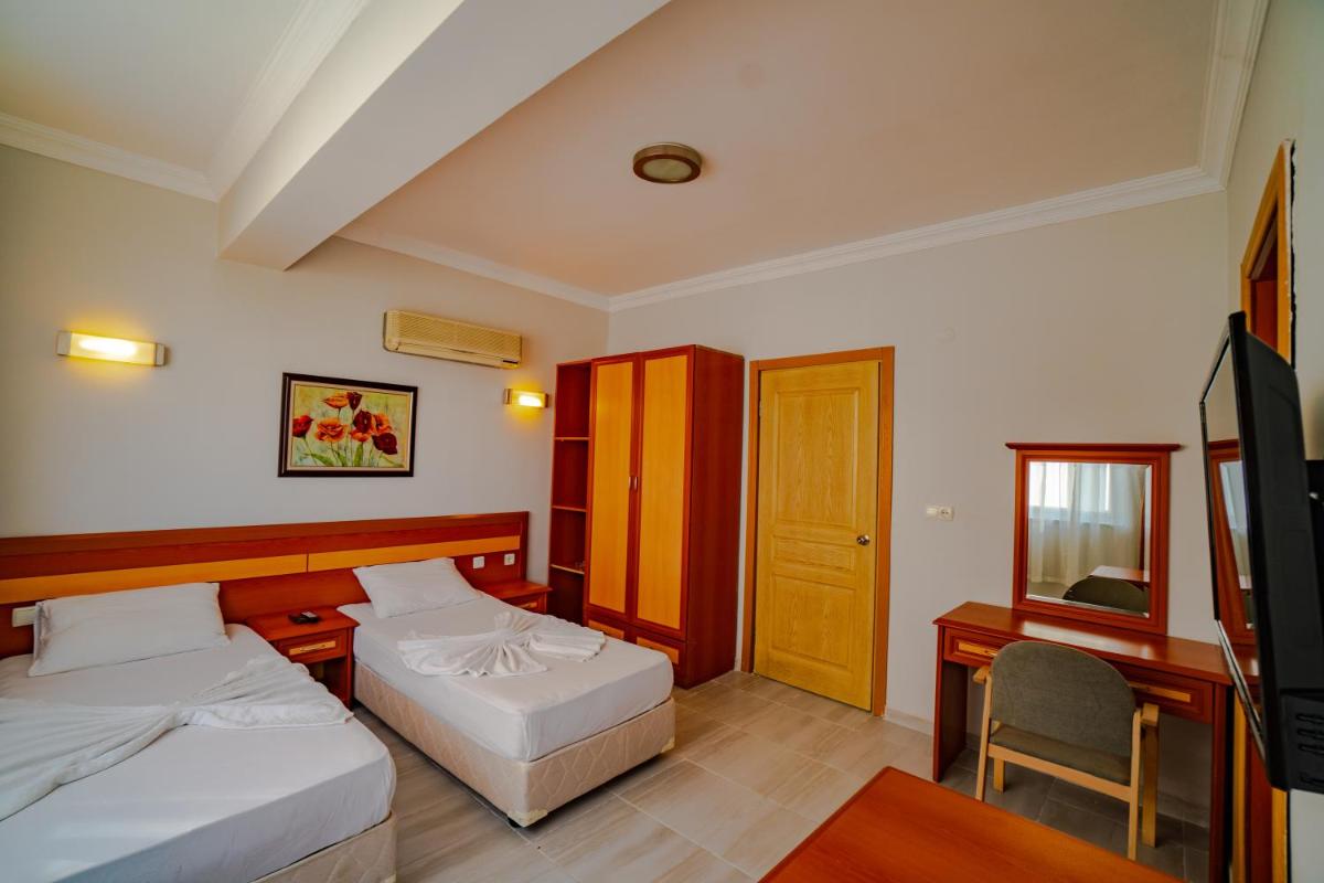 Belek Akropolis Medusa Otel - Housity