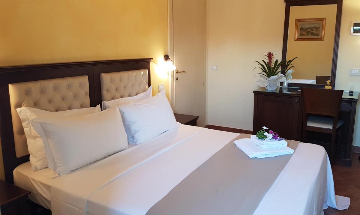 Casal Sant'Elena - Housity