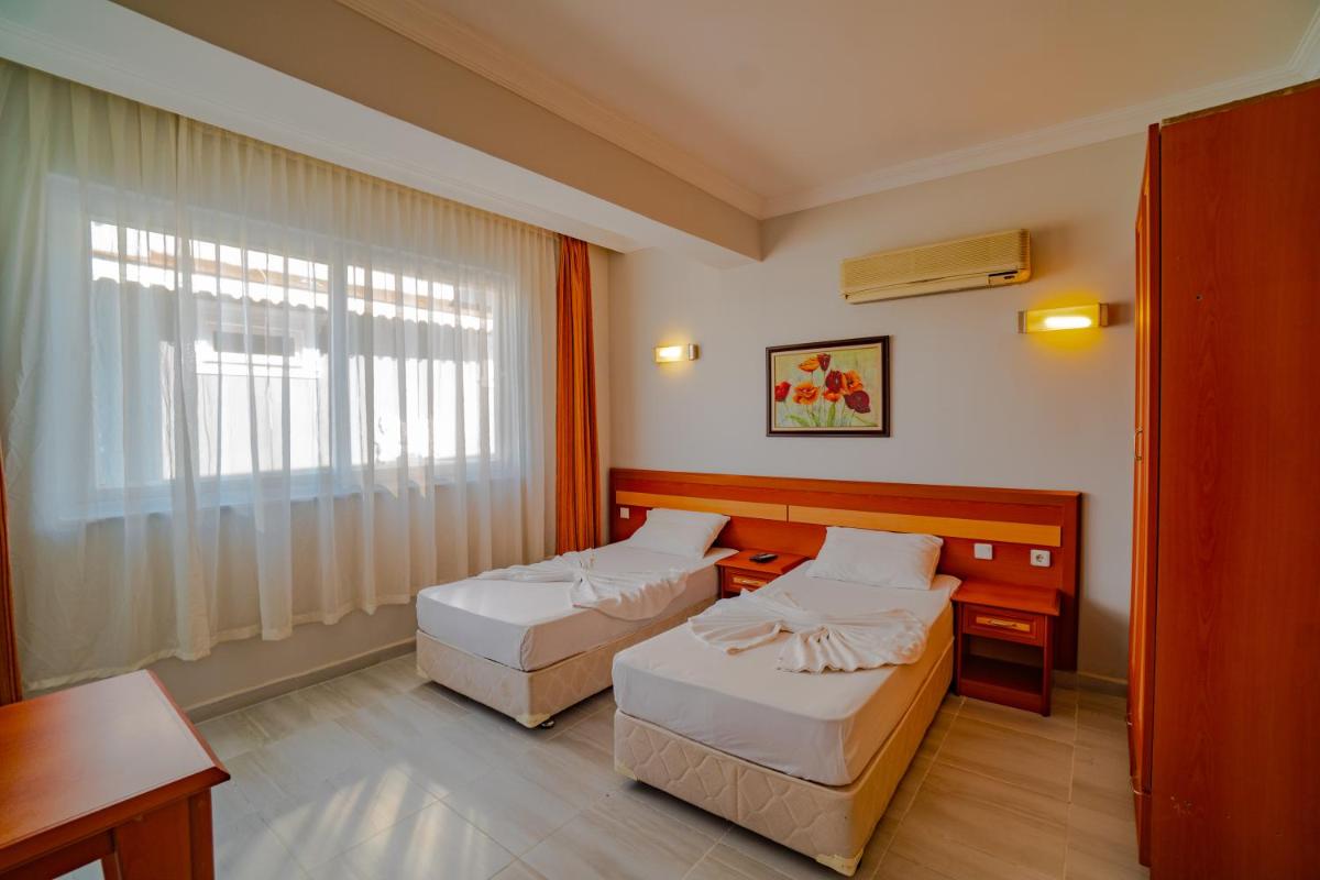 Belek Akropolis Medusa Otel - Housity