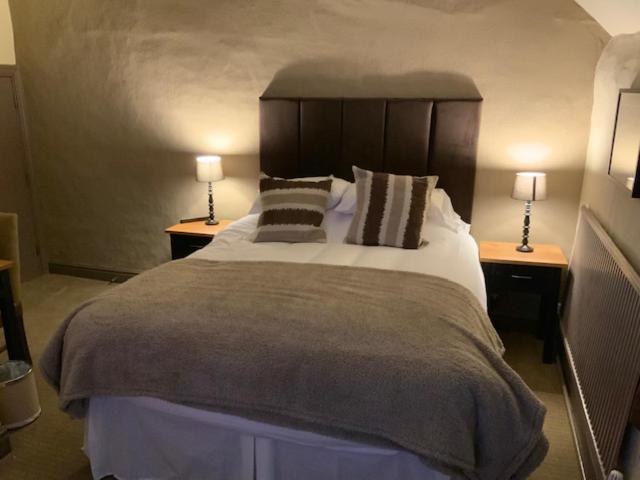 The Swan and Talbot - Housity