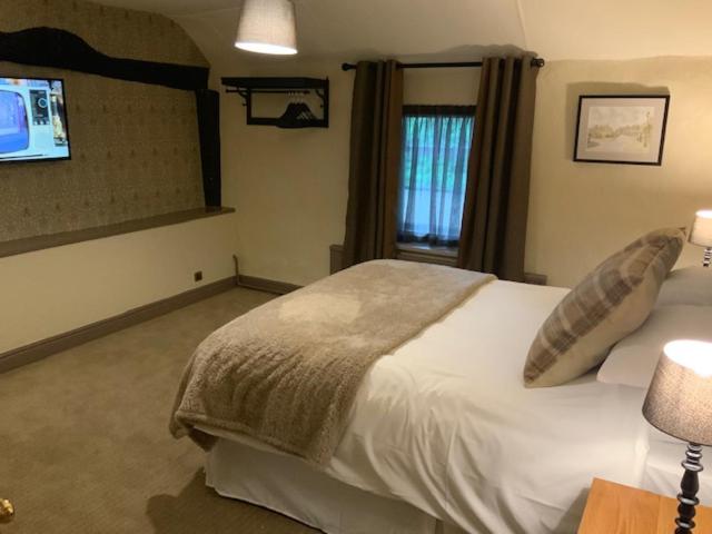The Swan and Talbot - Housity