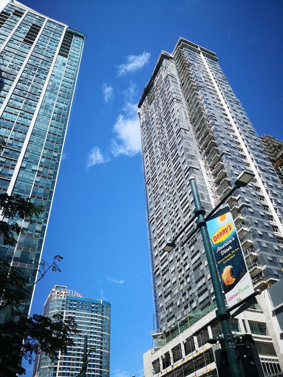 Suitetrails - ONE UPTOWN （BGC）