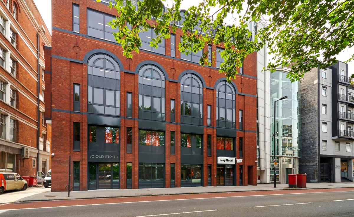 easyHotel London City Shoreditch - Housity