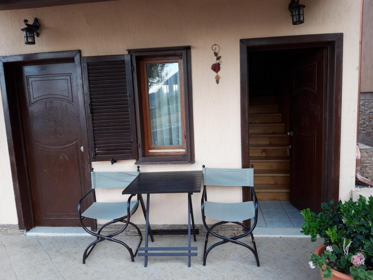 Wooden Nest - Housity