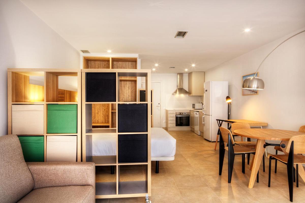 Apartaments Lauria - Housity
