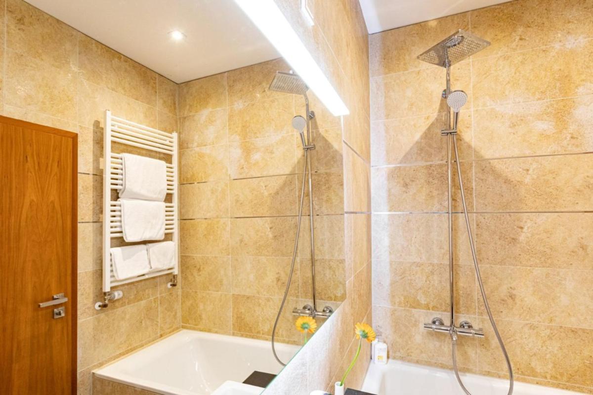 Hotel Rheinischer Hof Bad Soden - Housity