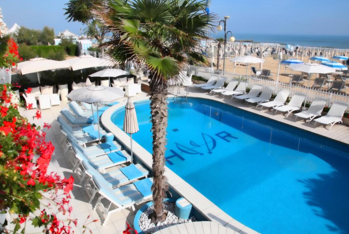Hotel Rivamare - Housity