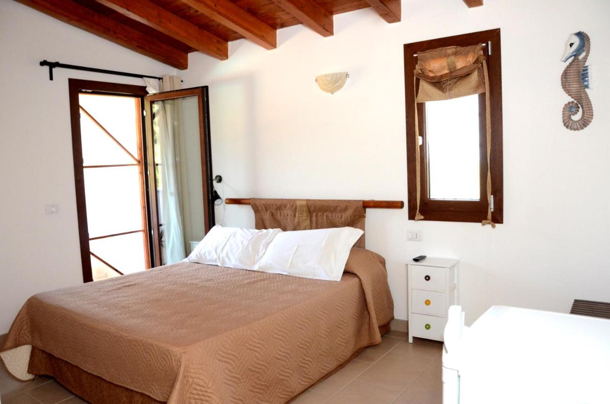B&B Il Mirto di Paola - Housity