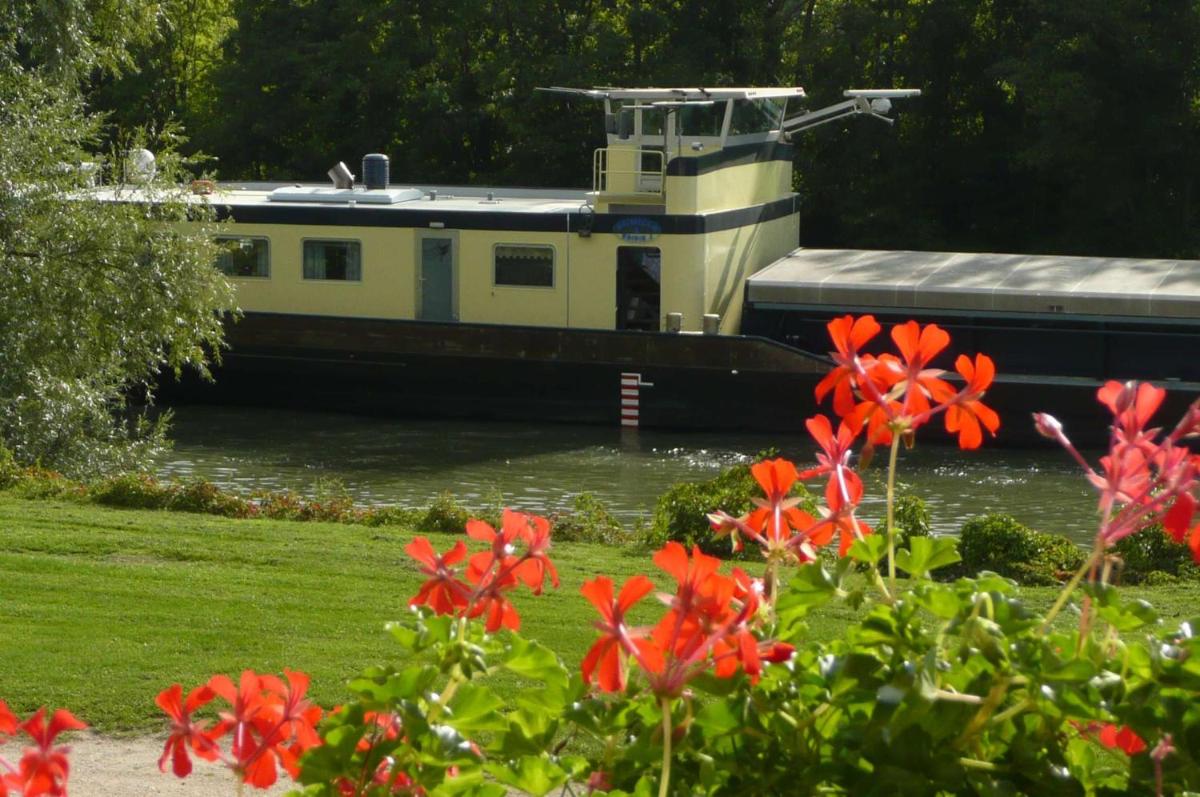 Hotel de L'Oise - Housity
