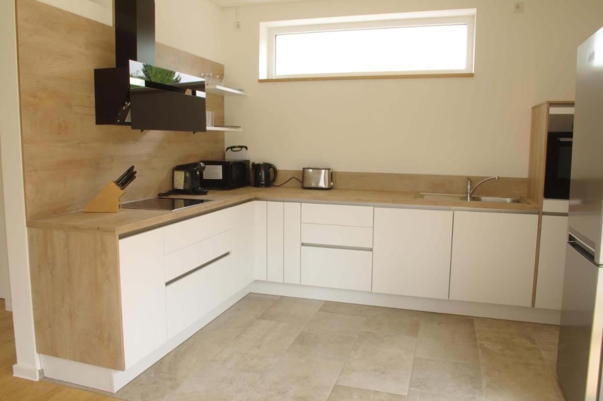 Hefner's Apartment Hauptwohnung - Housity