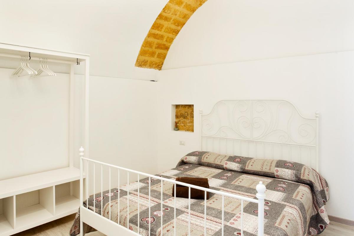 San Nicola Casa Clemente Apartment - Housity