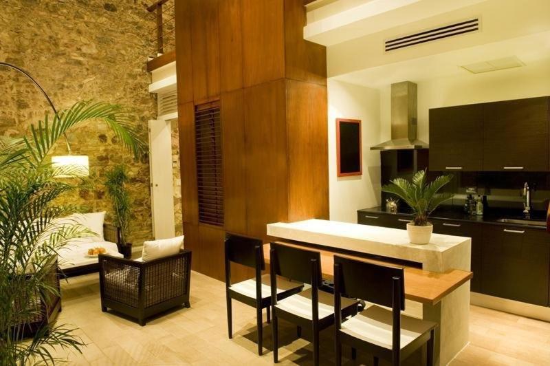 Suitetrails - Amazing SUITE in Casco Antiguo