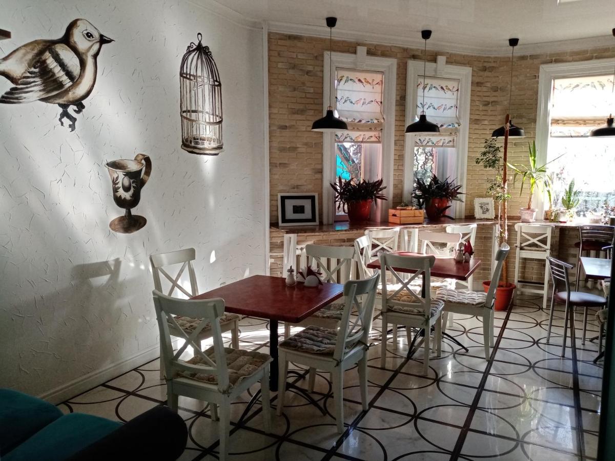 Molodezhnaya Hotel - Housity