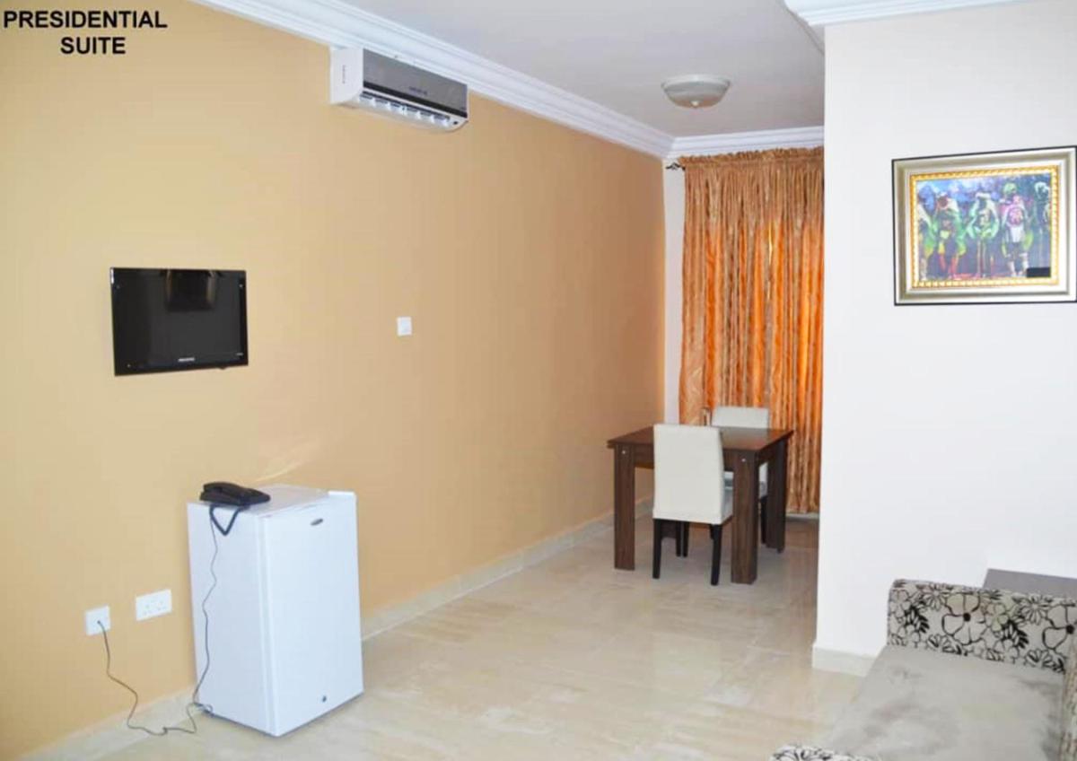 Residency Hotels Ogidi - Housity