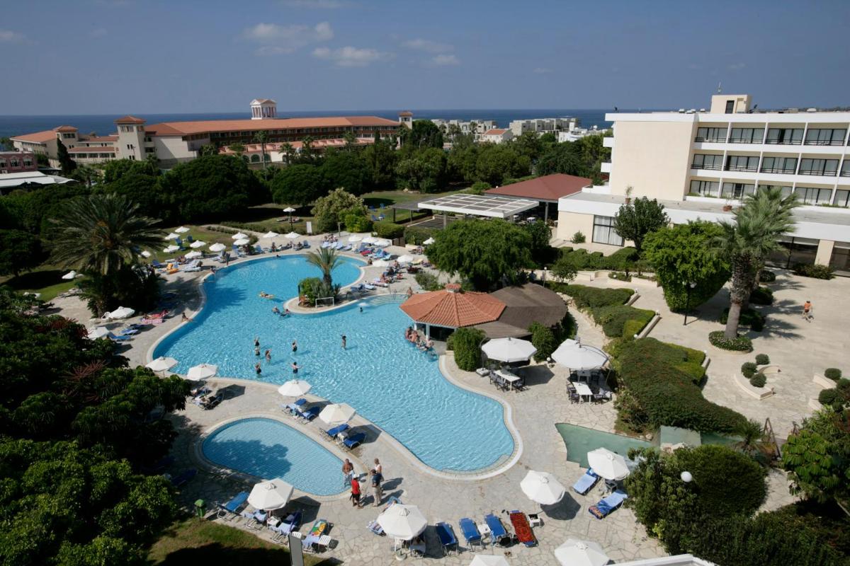 Avanti Hotel - Housity