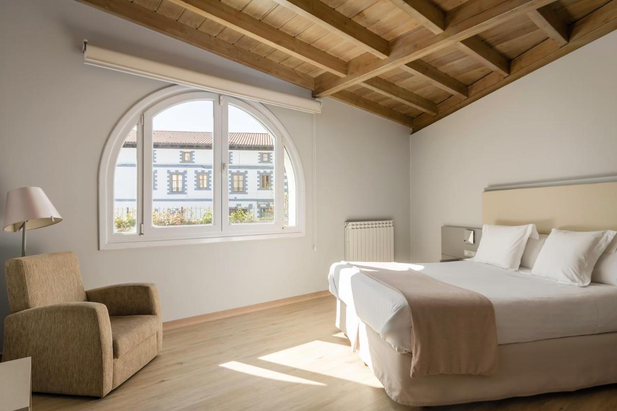 Hotel Nagusi - Housity
