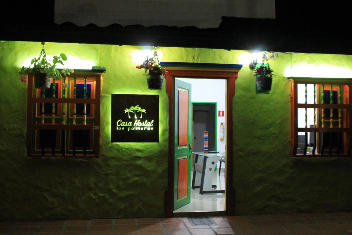 casa hostal las palmeras - Housity
