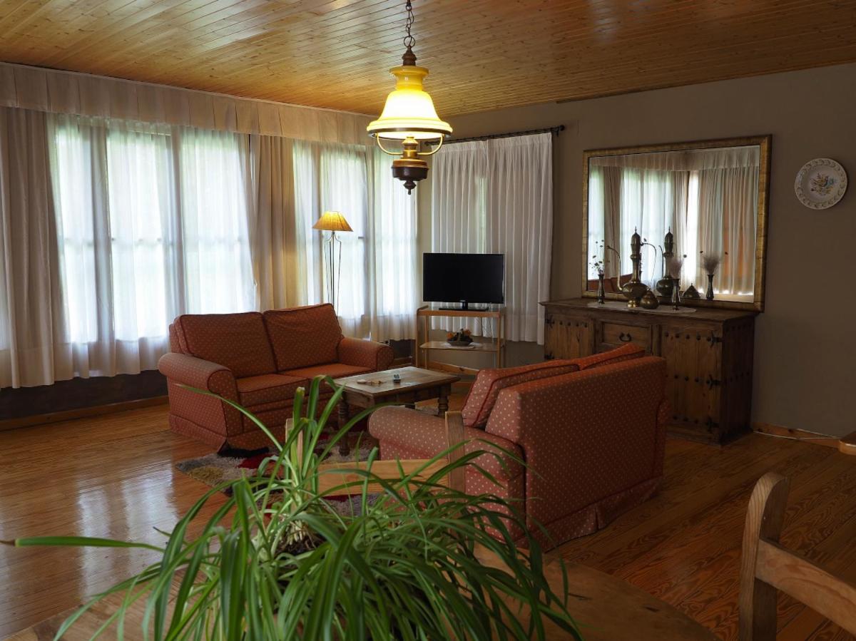 Hospedium Hostal Almanzor - Housity