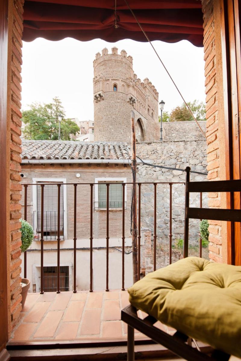 Hotel Sol - Housity