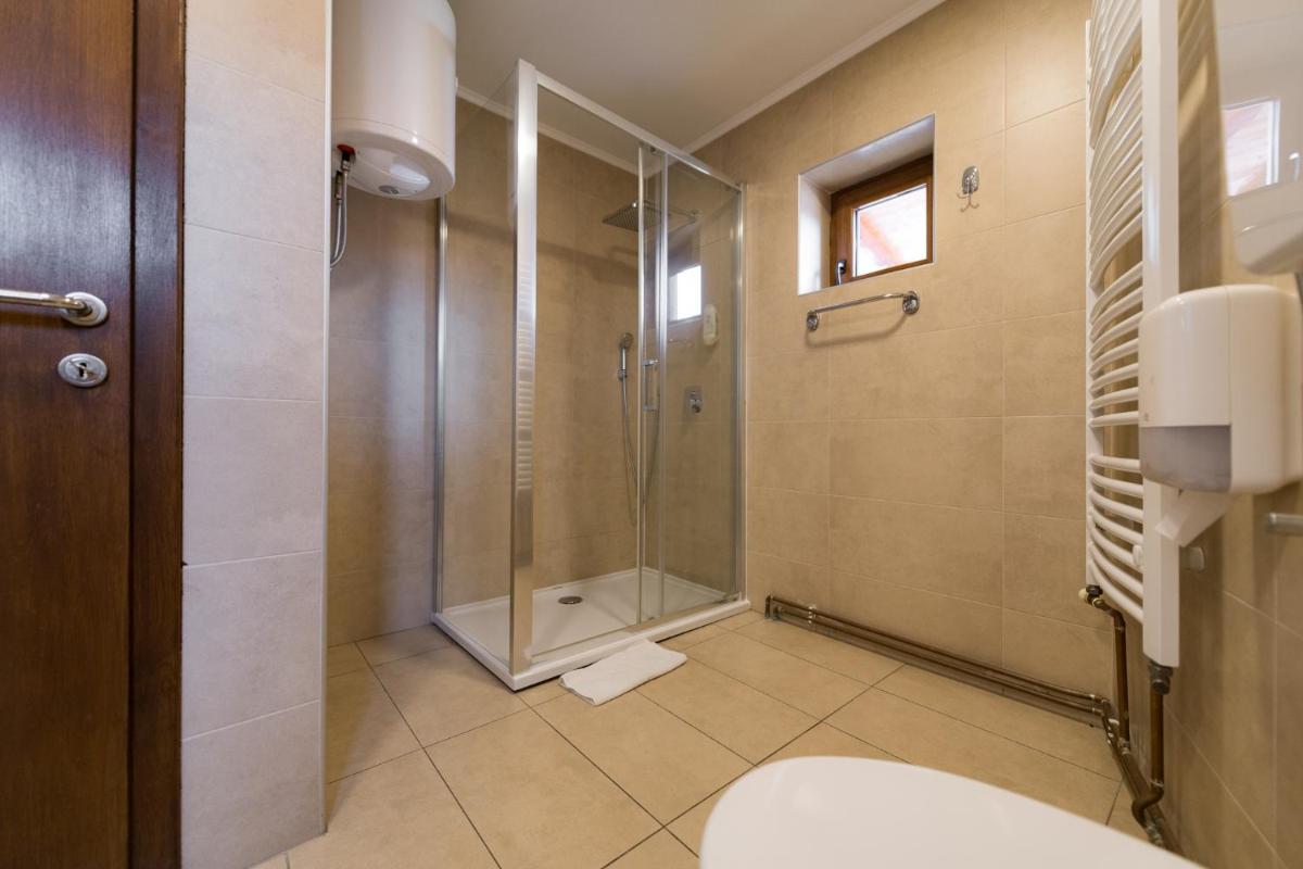 Rooms Gat - Housity