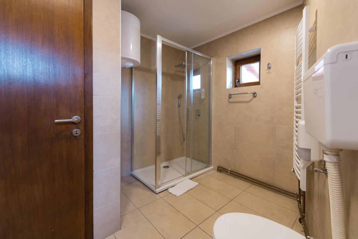 Rooms Gat - Housity