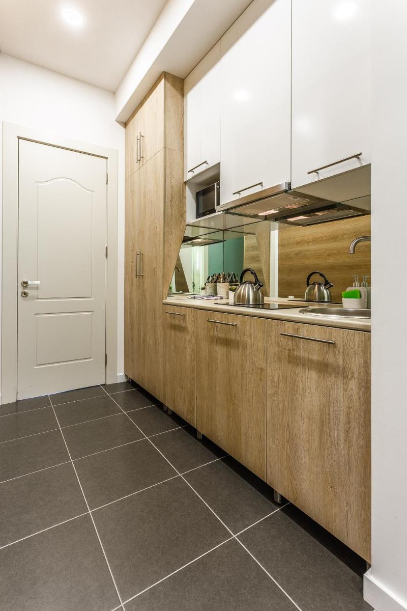 8 Rooms Apartotel On Meidan - Housity