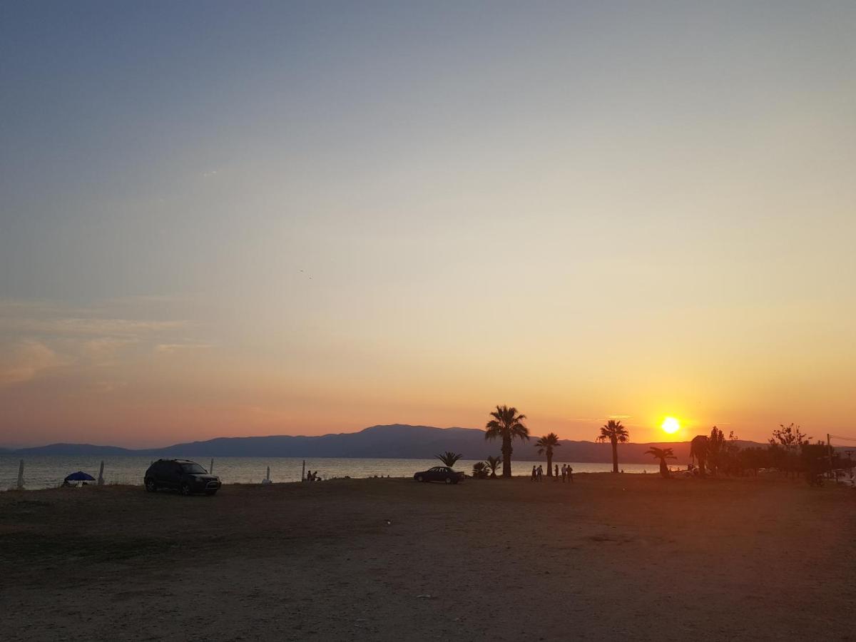 Sophies Sea View Apartment Touzla - Housity