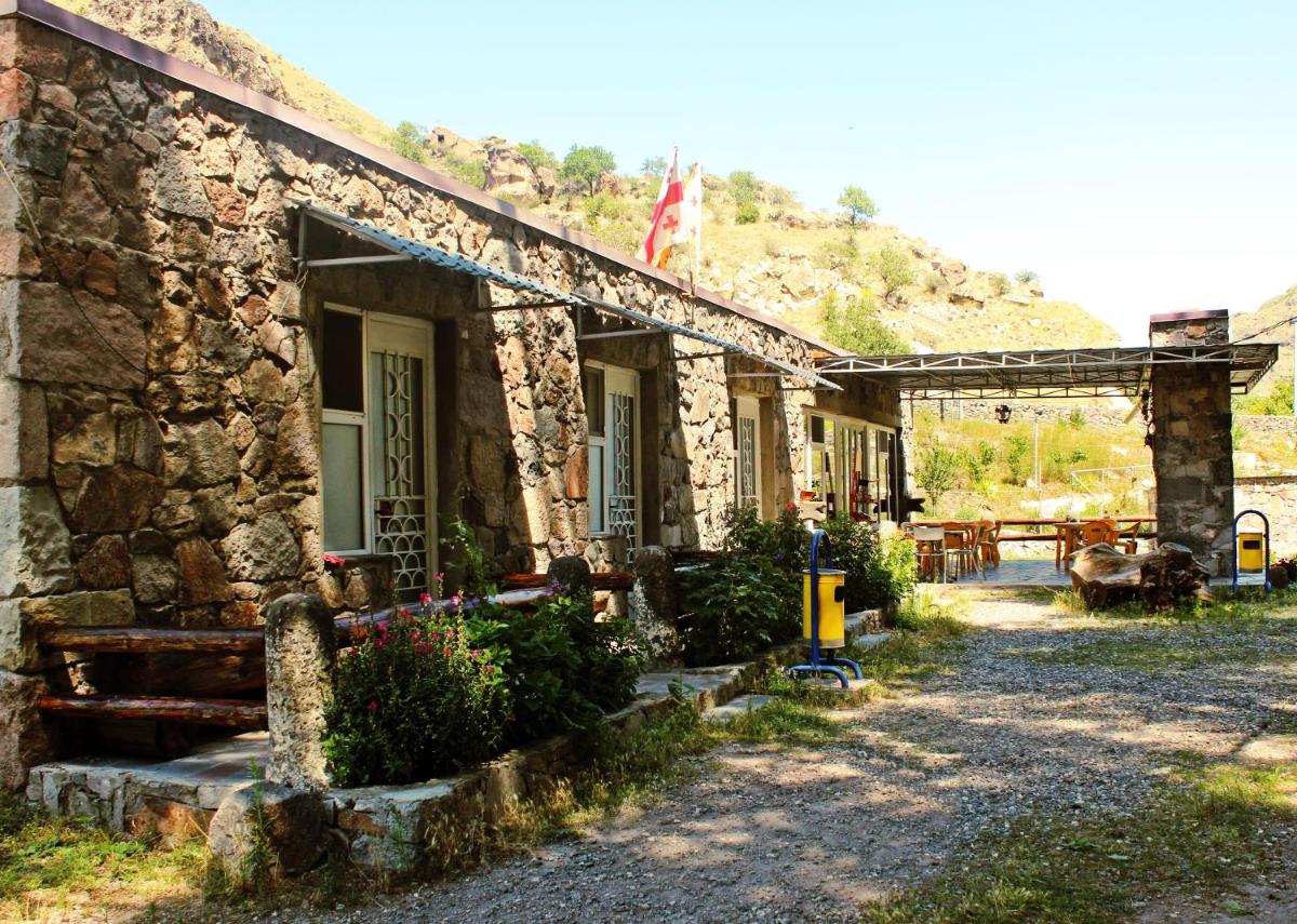 SADA Guesthouse - Housity
