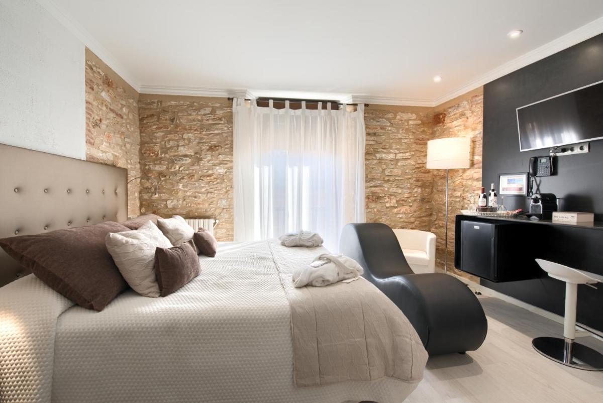 Cama o camas de una habitación en Hotel-Spa Classic Begur