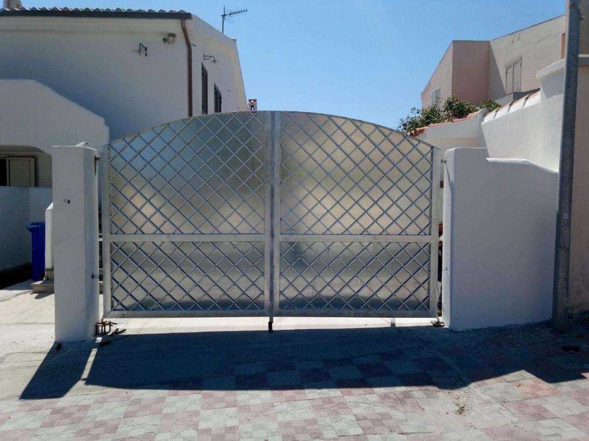 Canne al Vento - Housity