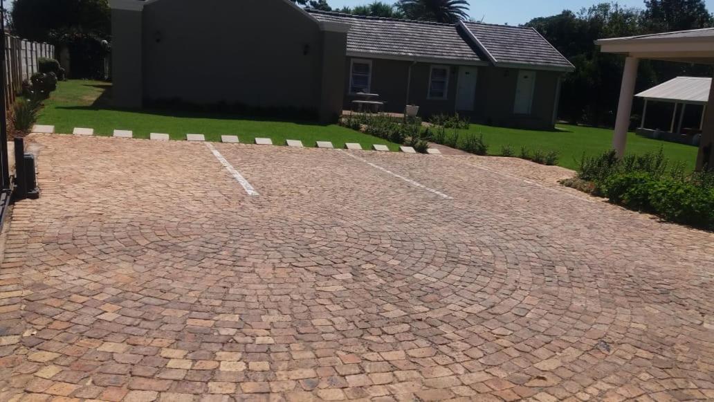 Eagle Cove - Housity