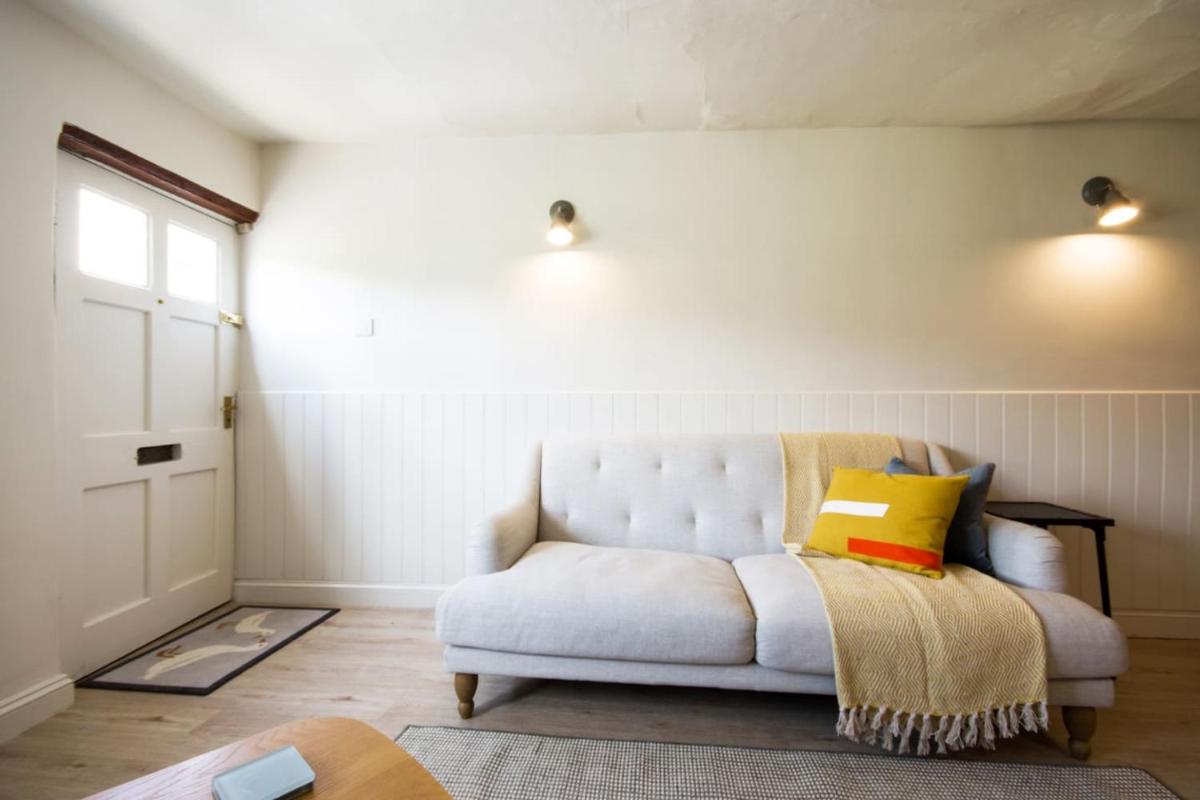 Goose Cottage - Housity