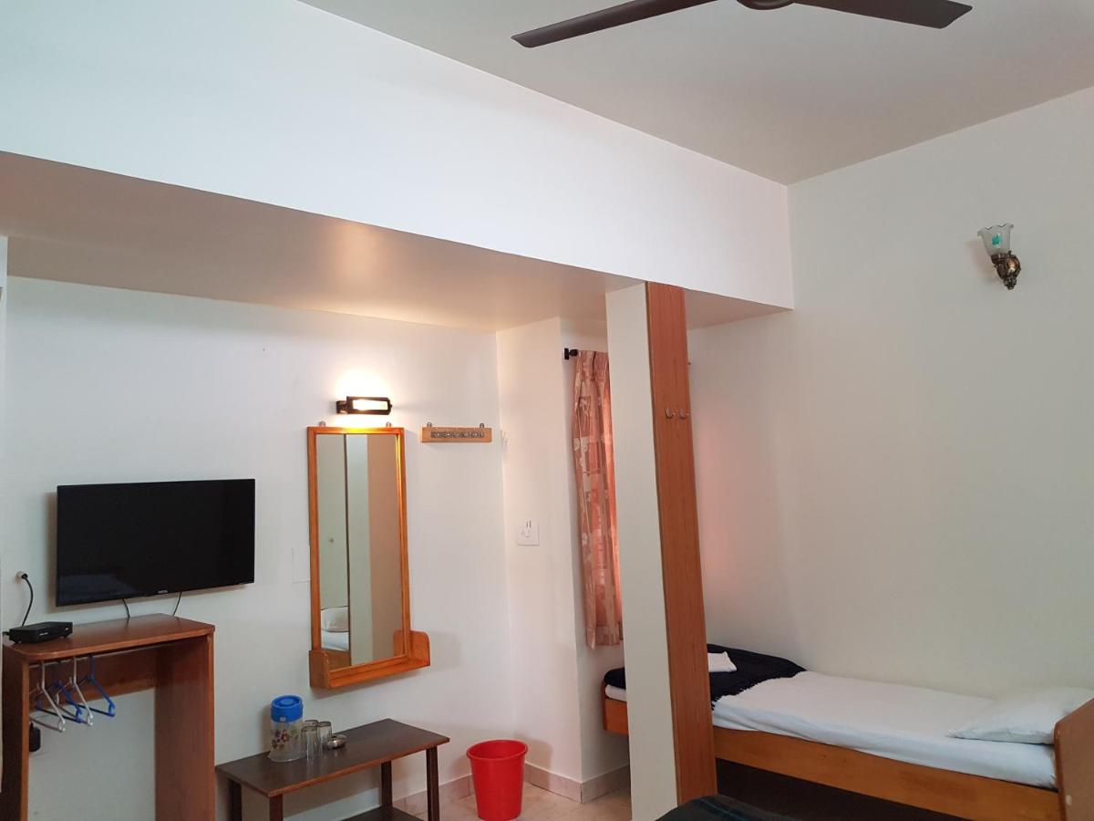 Sri Kumara Lodge - Housity