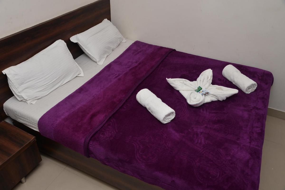 Hotel Disha Palace - Housity