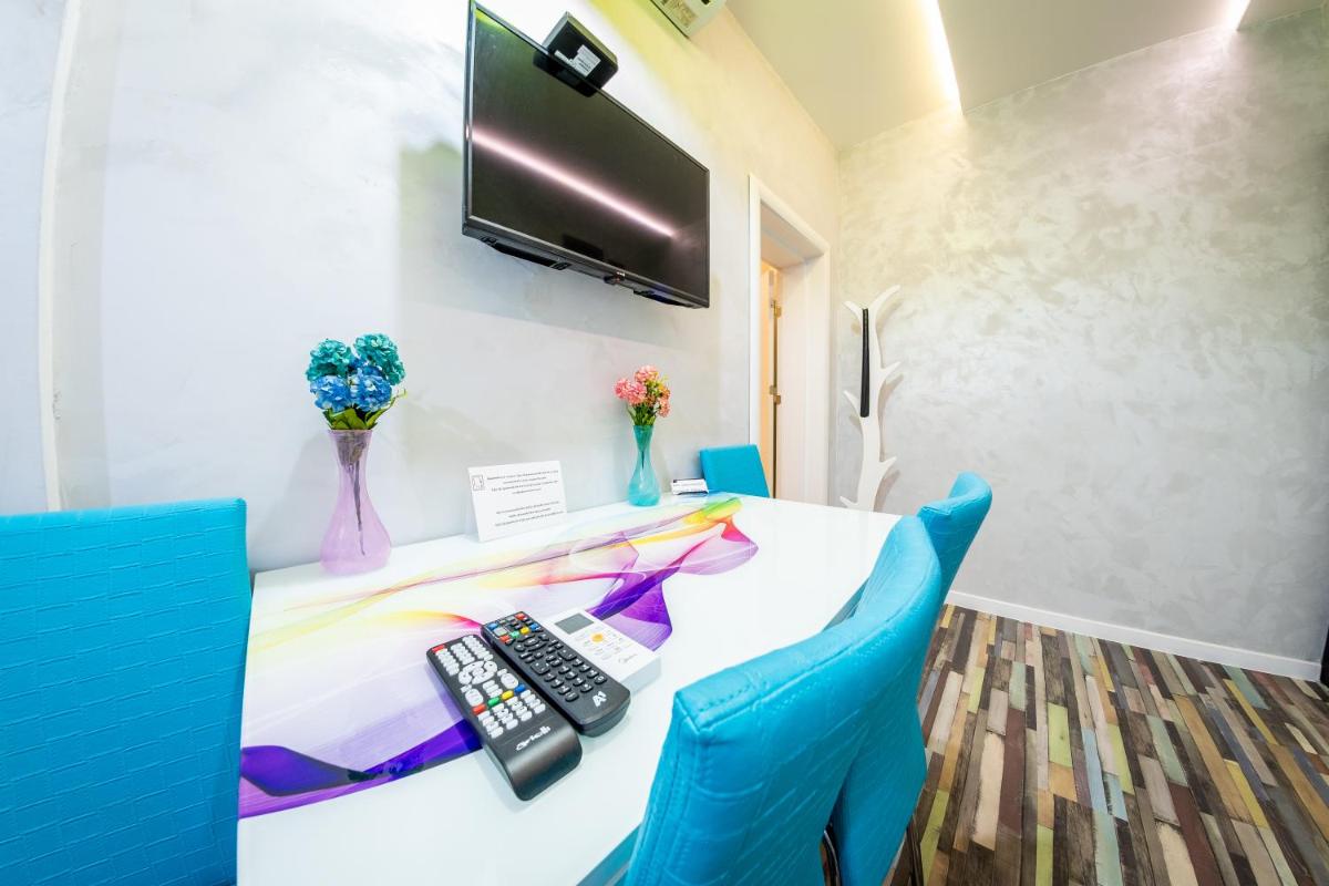 Sofia Colour Life Apartment -No Window Apartment - Housity