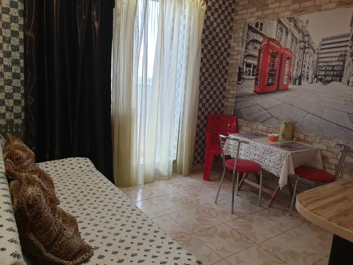 Apartments on Rodnikovoy - Housity
