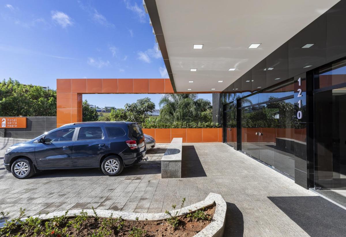 Hotel Serra Negra - Housity