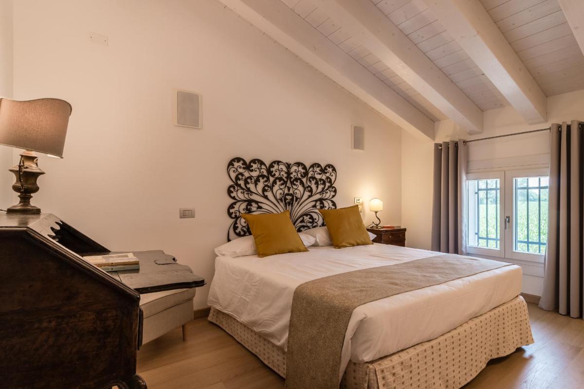 B&B Botanical Boutique - Housity