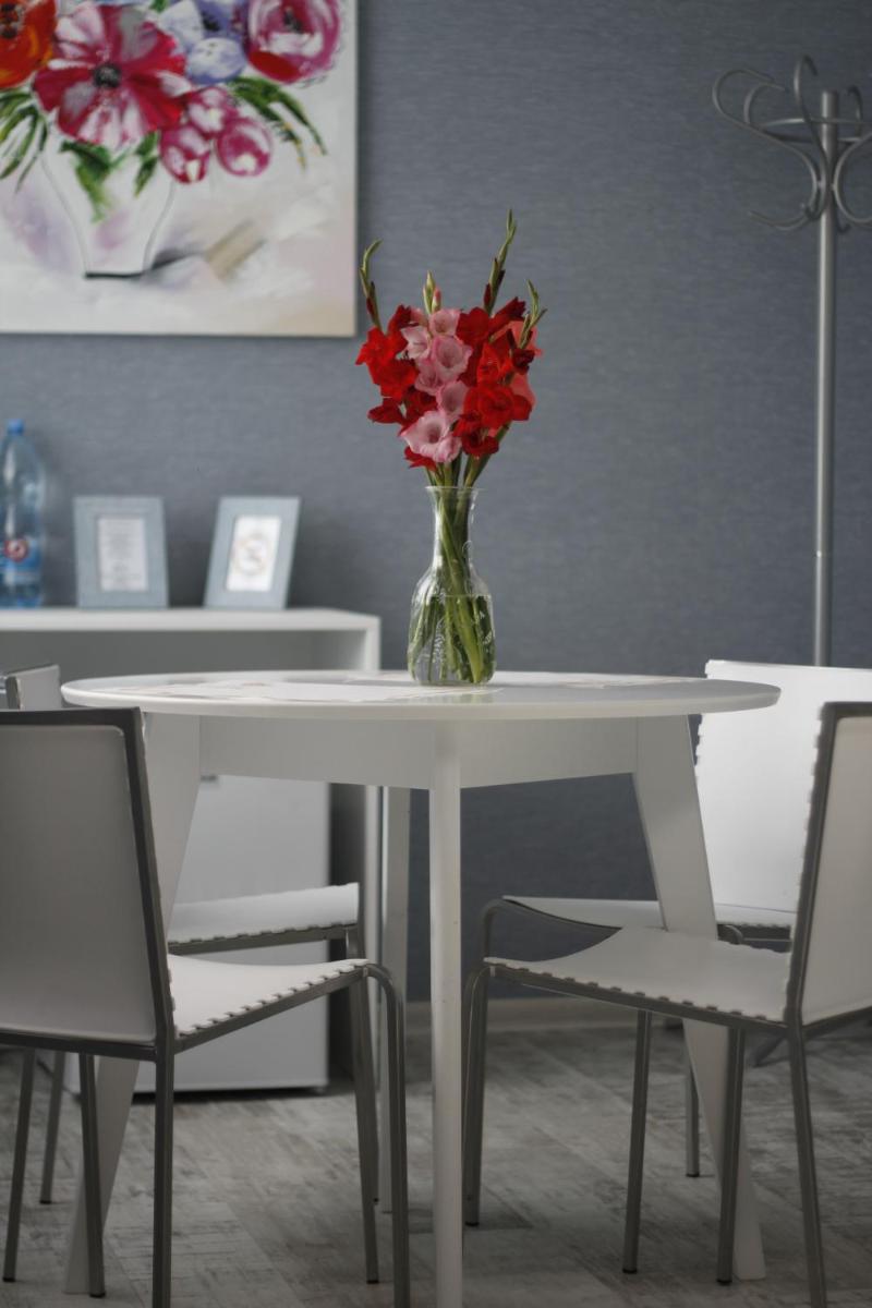 Chayka Home Hotel - Housity