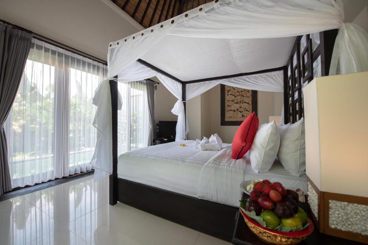 Villa Cendrawasih Ubud - Housity