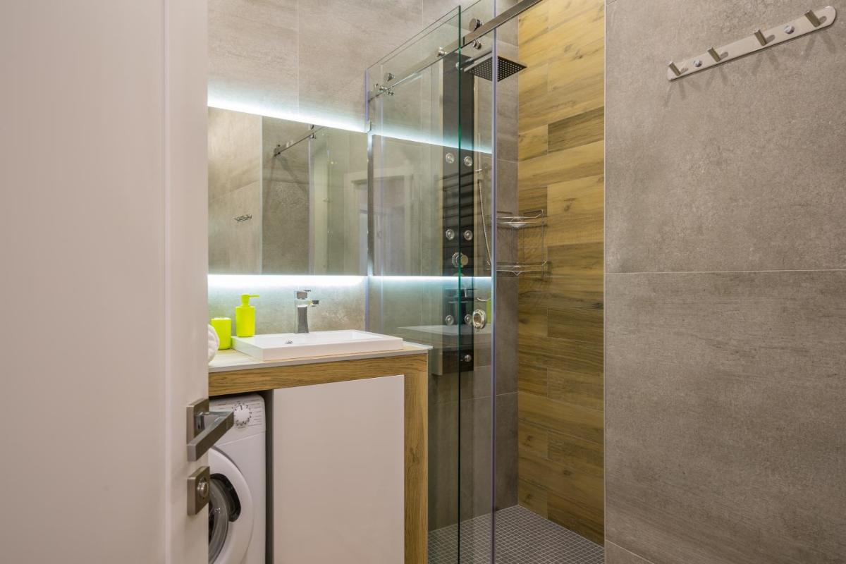 Suitetrails - Sofievskaya Apartments