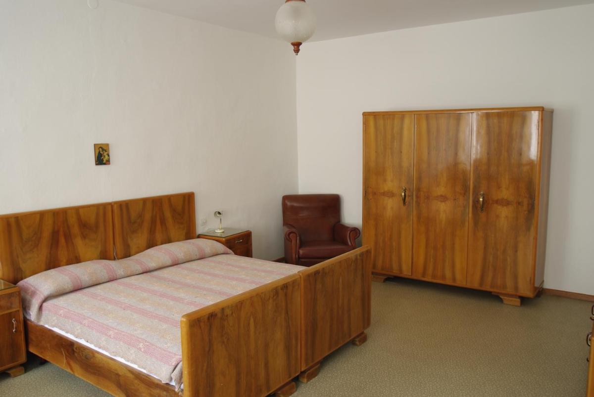 Da Francesca - Housity